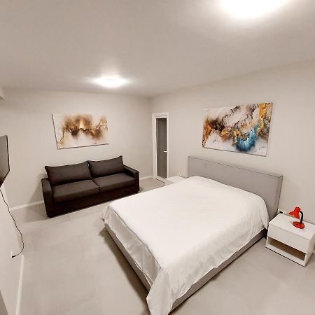 Tirana City Center Apartment Exterior photo