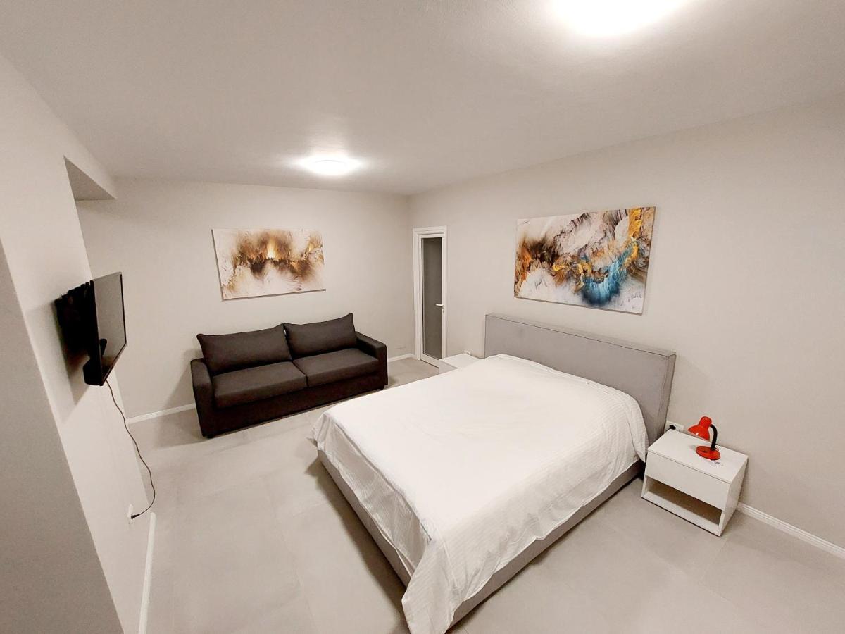 Tirana City Center Apartment Exterior photo