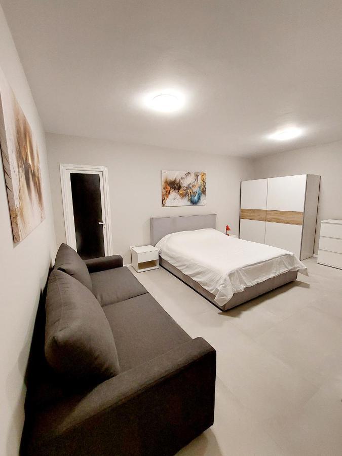 Tirana City Center Apartment Exterior photo